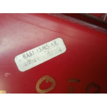 Recambio de piloto trasero izquierdo para ford fiesta (cb1) trend referencia OEM IAM 8A6113405AE 8A6113405A SOPORTE ROTO