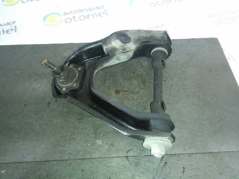 Recambio de brazo suspension superior delantero izquierdo para nissan terrano/terrano.ii (r20) comfort referencia OEM IAM   