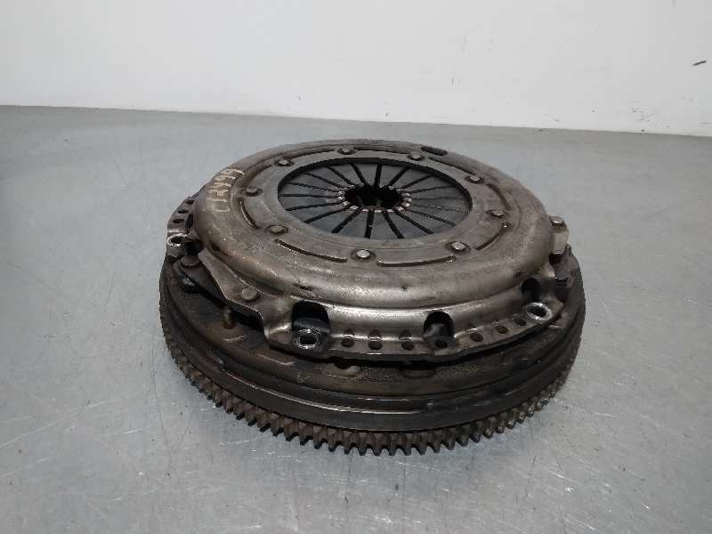 Recambio de kit embrague para ford focus berlina (cak) 1.8 tdci cat referencia OEM IAM   SACHS