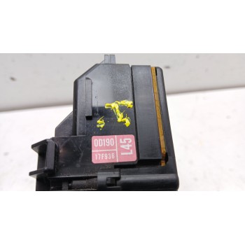 Recambio de mando luces para toyota yaris hybrid active referencia OEM IAM 0d19017f936  