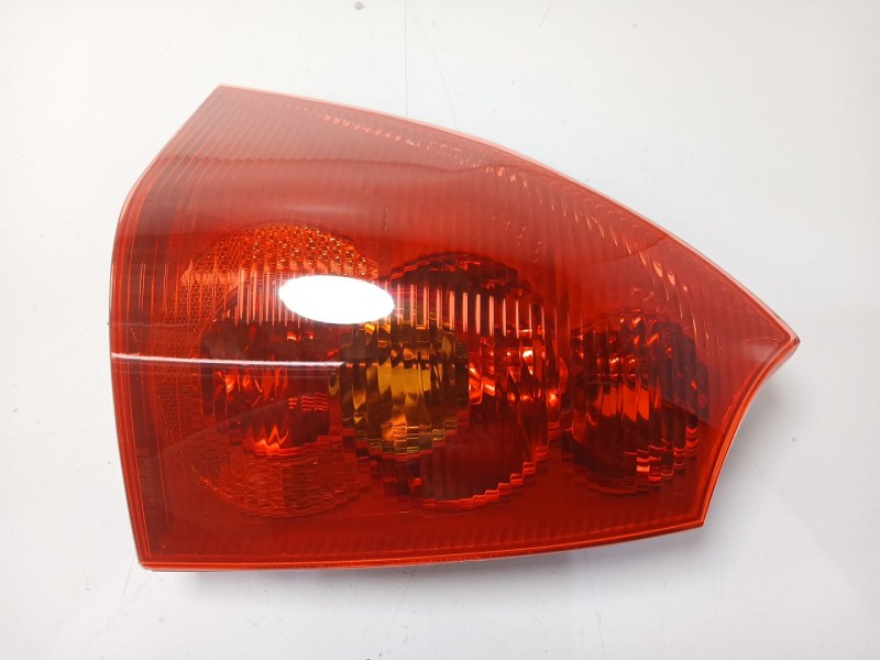 Recambio de piloto trasero izquierdo para peugeot 307 sw (3h) 1.4 referencia OEM IAM 16546033 1ª fase nuevo