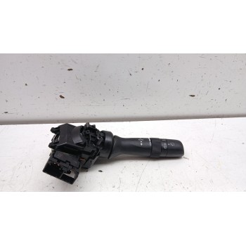 Recambio de mando luces para toyota yaris hybrid active referencia OEM IAM 0d19017f936  