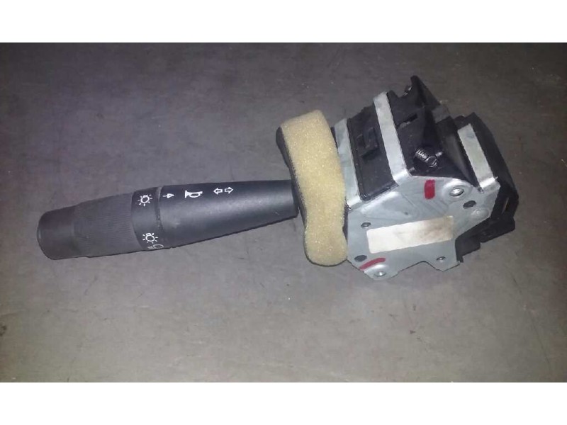 Recambio de mando intermitentes para peugeot 309 1.9 cat referencia OEM IAM   
