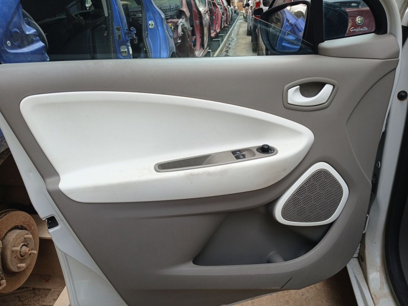 Recambio de guarnecido puerta delantera izquierda para renault zoe (bfm_) zoe referencia OEM IAM   