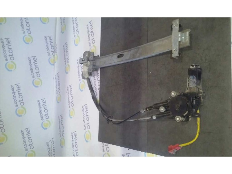 Recambio de elevalunas delantero derecho para chrysler voyager (es) 2.5 td referencia OEM IAM   2 PIN