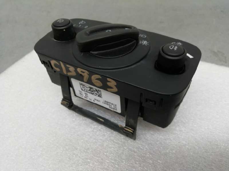 Recambio de mando luces para ford kuga (cbs) titanium referencia OEM IAM AV6T13A024CC  SALPICADERO