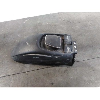 Recambio de mando multifuncion para lexus ct 200h referencia OEM IAM 2372400472  2372400472 8478076070C0