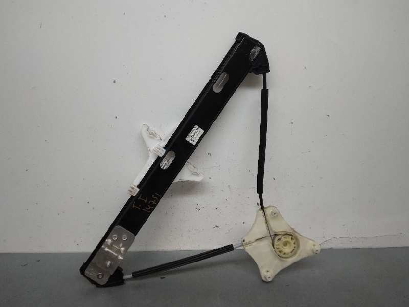 Recambio de elevalunas trasero izquierdo para seat arona fr referencia OEM IAM 6F0839461A SOLO MECANISMO 