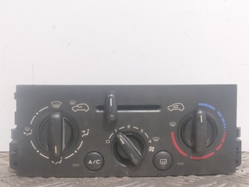 Recambio de mando climatizador para peugeot 207 xs referencia OEM IAM 1848820220 N102079 