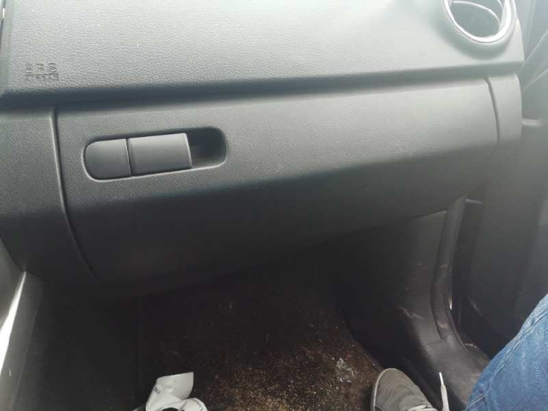 Recambio de guantera para mazda cx-7 (er) luxury referencia OEM IAM   