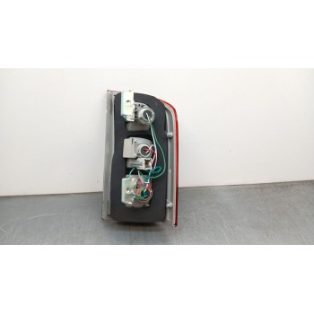 Recambio de piloto trasero izquierdo para nissan patrol gr (y61) 2.8 turbodiesel cat referencia OEM IAM 26555vc30a 16522451 