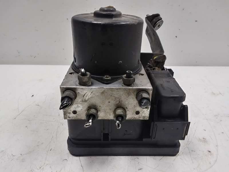 Recambio de abs para ford focus berlina (cap) ambiente (d) referencia OEM IAM 3M512C405HB  