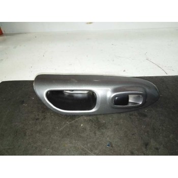 MANDO ELEVALUNAS TRASERO DERECHO 