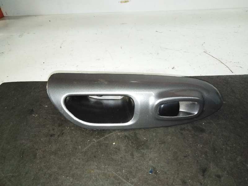 Recambio de mando elevalunas trasero derecho para nissan juke (f15) acenta referencia OEM IAM   