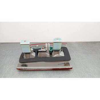 Recambio de piloto trasero izquierdo para nissan patrol gr (y61) 2.8 turbodiesel cat referencia OEM IAM 26555vc30a 16522451 