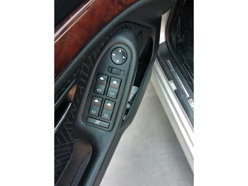 Recambio de mando elevalunas delantero izquierdo para bmw serie 5 touring (e39) 525i referencia OEM IAM 6904306  