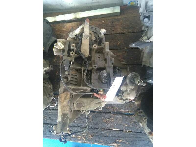 Recambio de caja cambios para citroën xantia berlina 2.0 hdi 90/110 attraction referencia OEM IAM 20TE40 B 