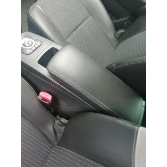 Recambio de apoyabrazos central para renault scenic iii 1.2 tce referencia OEM IAM   