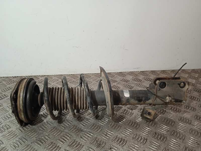 Recambio de amortiguador delantero izquierdo para nissan pulsar (c13) acenta referencia OEM IAM   