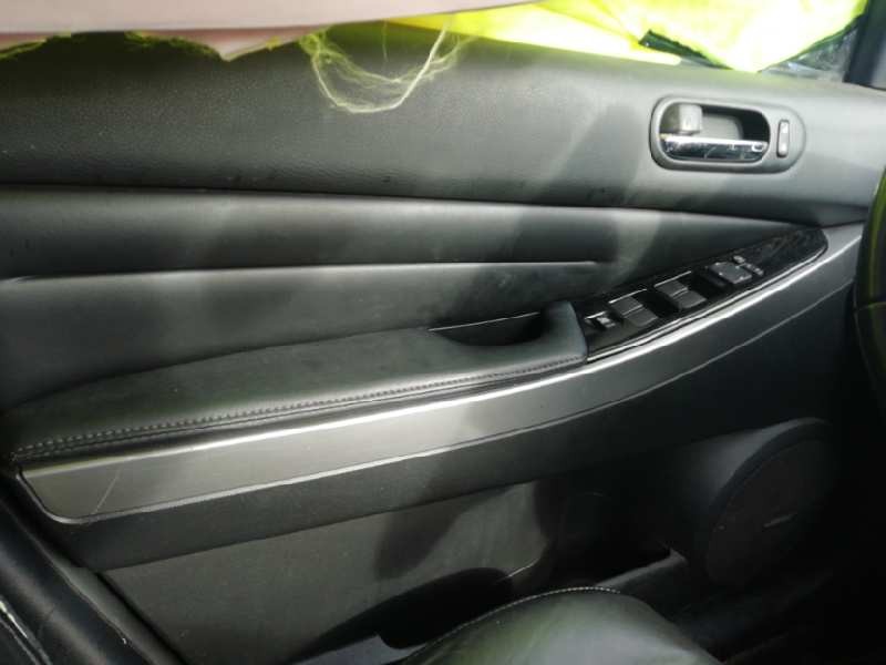 Recambio de guarnecido puerta delantera izquierda para mazda cx-7 (er) luxury referencia OEM IAM   