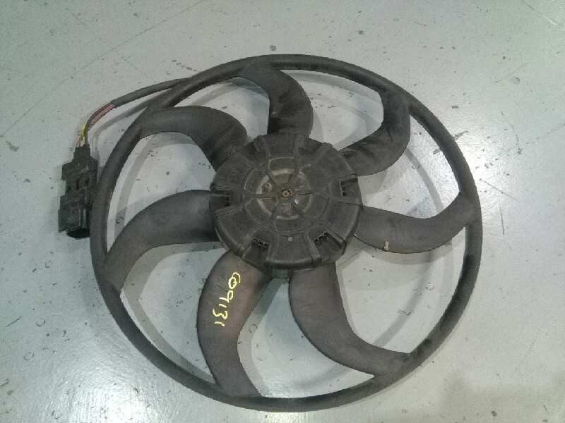 Recambio de electroventilador para bmw serie 1 berlina (e81/e87) 120d referencia OEM IAM 75617139 1137328118 