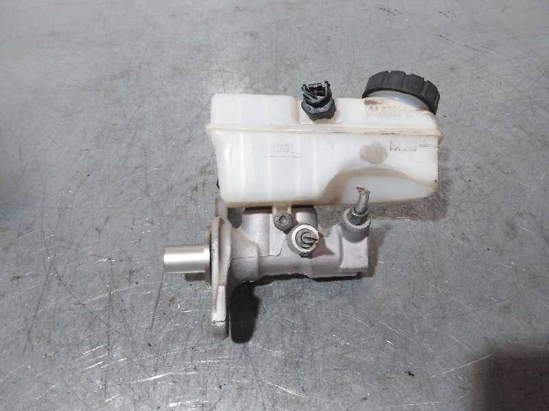 Recambio de bomba freno para dacia sandero ambiance music referencia OEM IAM   