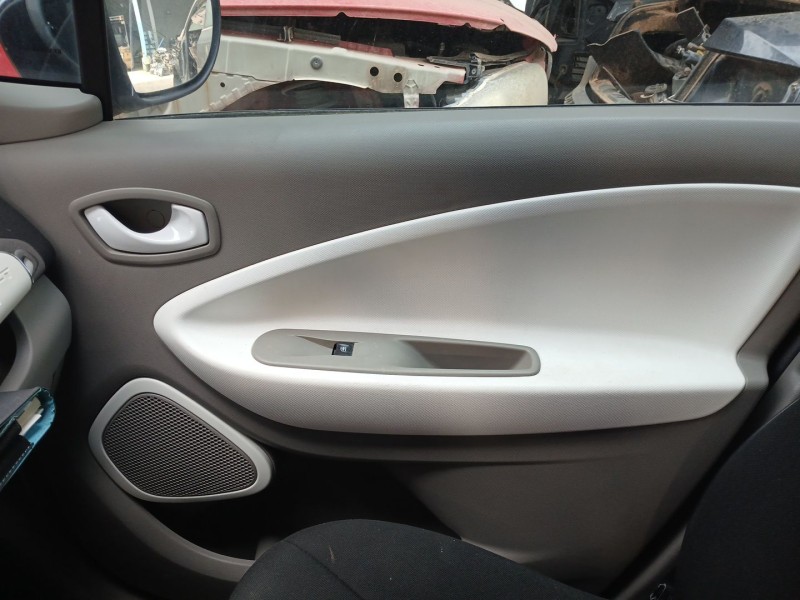 Recambio de guarnecido puerta delantera derecha para renault zoe (bfm_) zoe referencia OEM IAM   