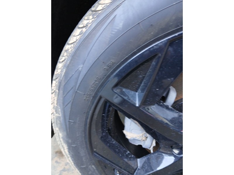Recambio de neumatico para omoda 5 referencia OEM IAM 215-55-18 95H  GITI 2024
