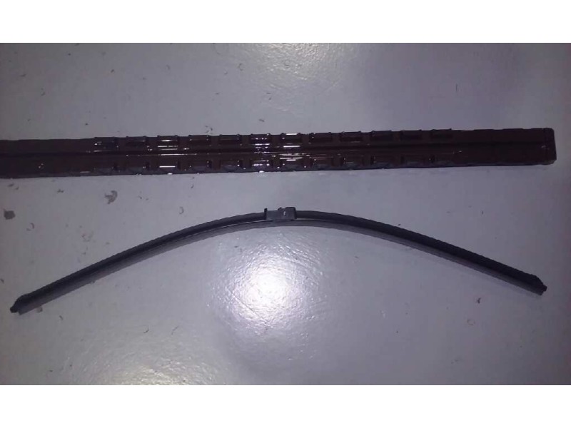 Recambio de escobilla limpia para volkswagen golf plus (5m1) sportline referencia OEM IAM 5M0955426C NUEVO DERECHA