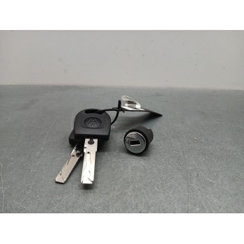 BOMBIN PUERTA DELANTERA IZQUIERDA 1c0857113 nuevo con 2 llaves