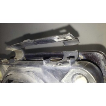 Recambio de faro derecho para opel corsa a city referencia OEM IAM  TOCADO 