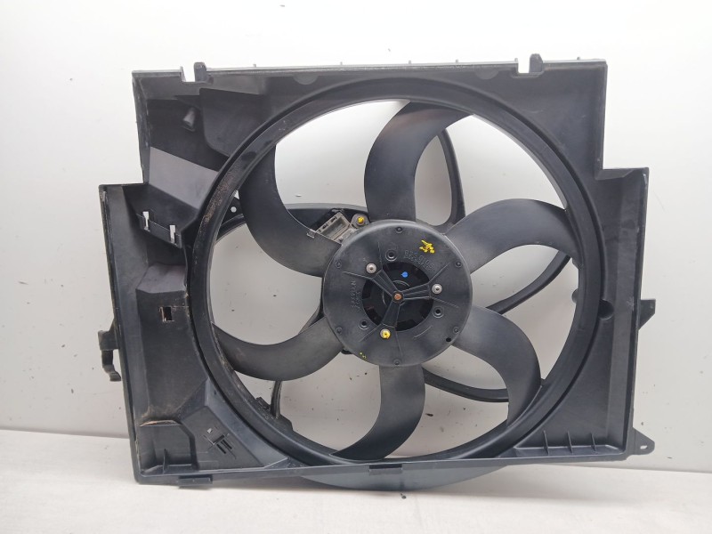Recambio de electroventilador para bmw x1 (e84) sdrive 18 d referencia OEM IAM 8250105 67327588974 67326925702
