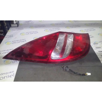 PILOTO TRASERO IZQUIERDO TOCADO 