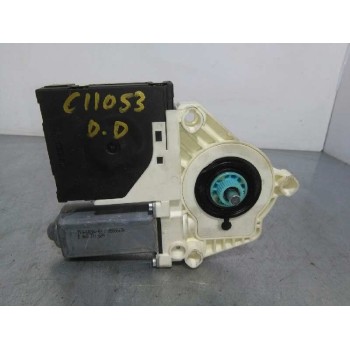MOTOR ELEVALUNAS DELANTERO DERECHO 1T0959702G 1T0959702G 