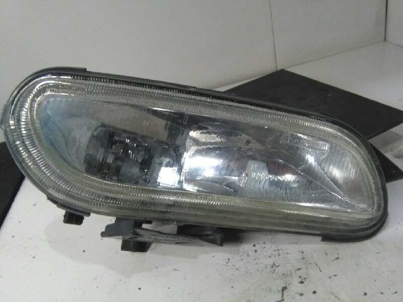 Recambio de faro antiniebla derecho para peugeot 406 berlina (s1/s2) sv referencia OEM IAM 37080748  1ª SERIE