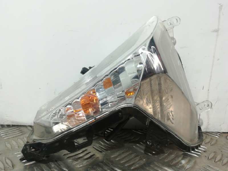 Recambio de piloto delantero izquierdo para yamaha tmax tmax dx referencia OEM IAM 50R002681L BLANCO 