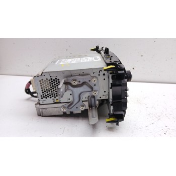 Recambio de sistema audio / radio cd para toyota yaris hybrid active referencia OEM IAM 861400d320  