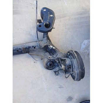 Recambio de puente trasero para ford b-max trend referencia OEM IAM  TAMBOR ABS 