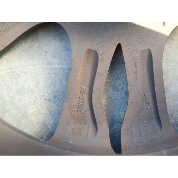 Recambio de llanta trasera derecha para hyundai ix55 3.0 v6 crdi 4wd referencia OEM IAM 529103J450 / 529103J350  