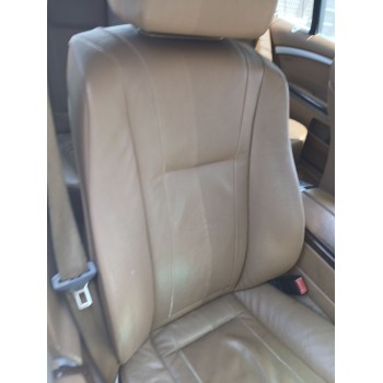 ASIENTO DELANTERO DERECHO 