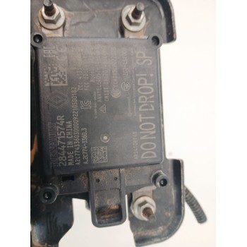 Recambio de refuerzo paragolpes delantero para renault arkana i (lcm_, ldn_) 1.3 tce 140 (ldn0) referencia OEM IAM 752100723R  