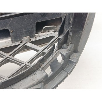 Recambio de rejilla paragolpes delantero para mercedes-benz clase a (w176) referencia OEM IAM A1768880260  