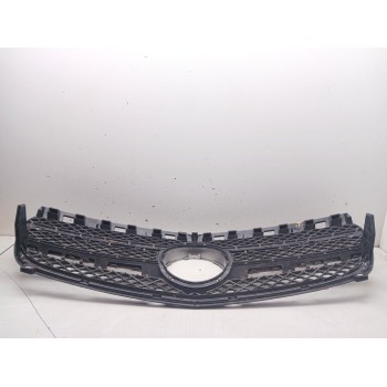 Recambio de rejilla paragolpes delantero para mercedes-benz clase a (w176) referencia OEM IAM A1768880260  