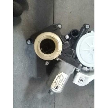 Recambio de elevalunas delantero izquierdo para toyota yaris active referencia OEM IAM  10 PIN 3P