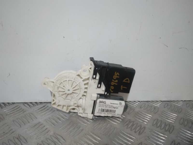 Recambio de motor elevalunas trasero derecho para volkswagen tiguan (5n2) advance bluemotion referencia OEM IAM 5N0959704F  