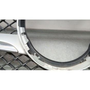 Recambio de rejilla paragolpes delantero para mercedes-benz clase a (w176) a 200 (176.043) referencia OEM IAM a1768880260  