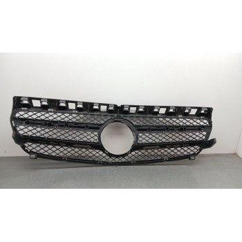 Recambio de rejilla paragolpes delantero para mercedes-benz clase a (w176) a 200 (176.043) referencia OEM IAM a1768880260  
