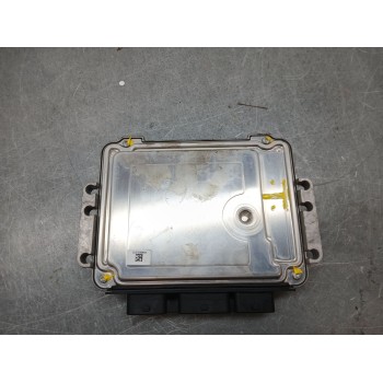 Recambio de centralita motor uce para peugeot 3008 confort referencia OEM IAM 0281013334  