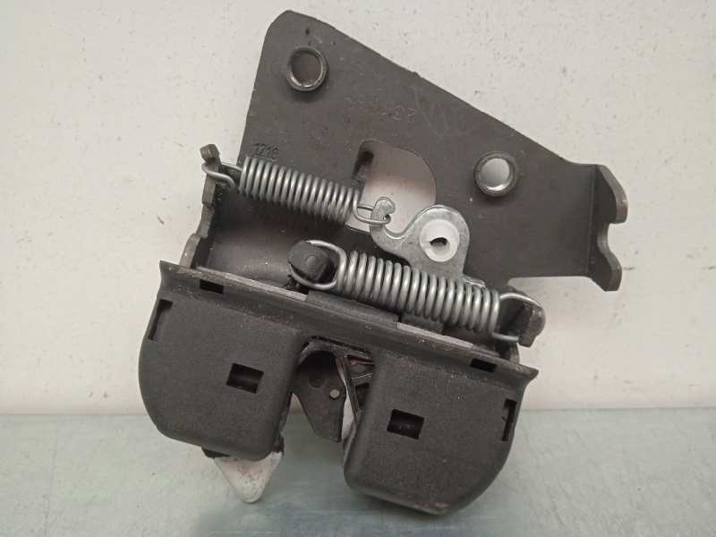 Recambio de tirador asiento izquierdo para bmw serie m2 coupe (f87) basis referencia OEM IAM 7112863 CERRADURA RESPALDO TRASERO