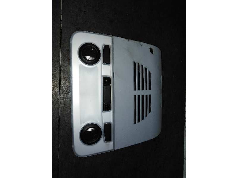 Recambio de luz interior para bmw serie 1 berlina (e81/e87) 118d referencia OEM IAM CENTRAL  
